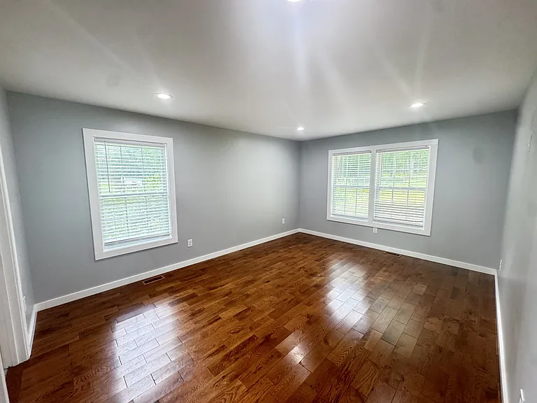 48 Charterhouse Ave — Photo 15