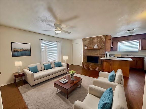 3rd image of 3403 Allison Ct