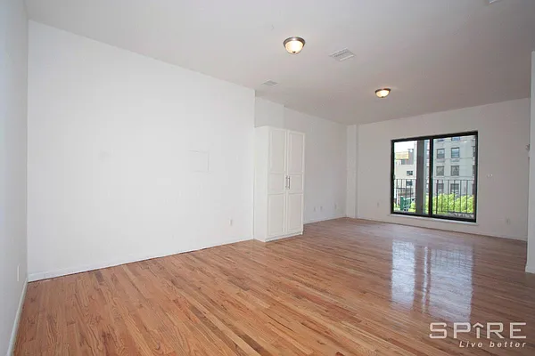 Rented by Spire Group | media 16