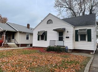 2416 S 6th St, Springfield, IL 62703