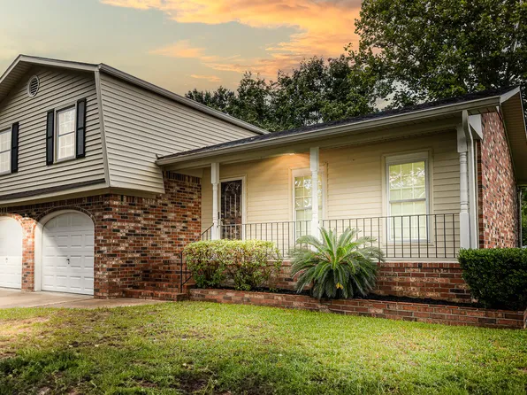 945 Orange Grove Rd, Charleston, SC 29407