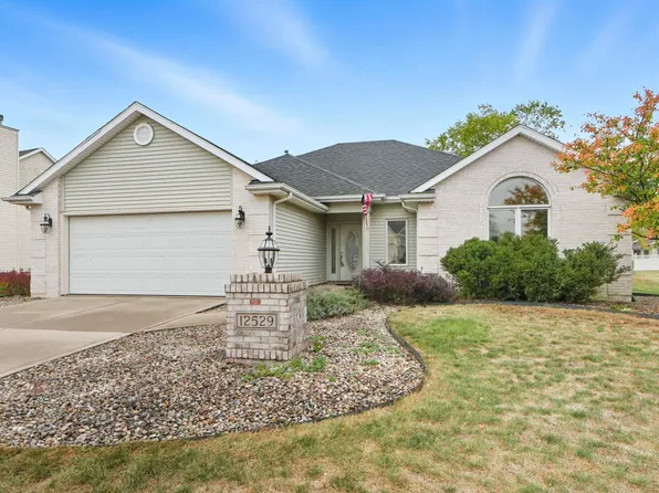12529 Niblick Lndg, Fort Wayne, IN 46818