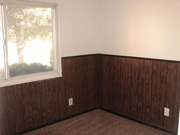 5th image of 10131 E 33rd St