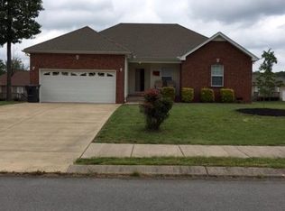 311 Gallop Ln, Springfield, TN 37172