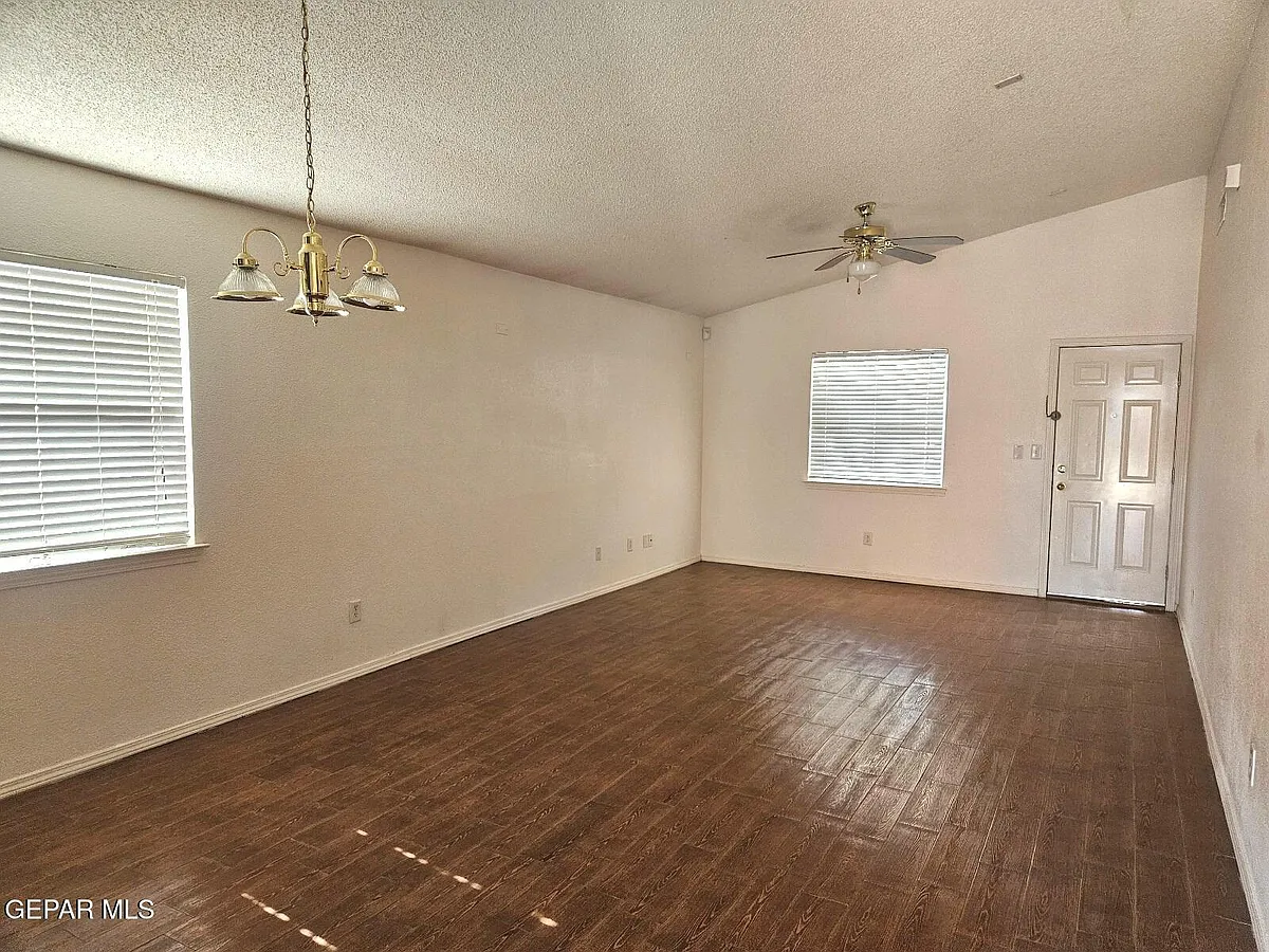 Building Photo - 12126 Saint Crispin Ave