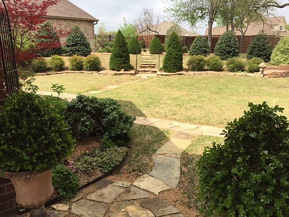 5th image of 225 Katy Lake Dr