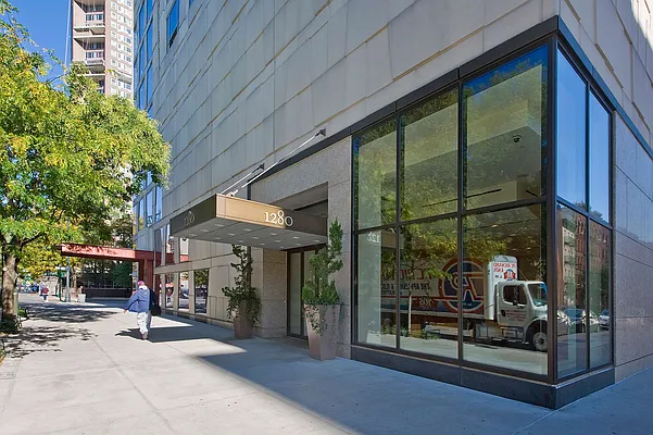 Rented by Vista Global Property Solutions | media 26