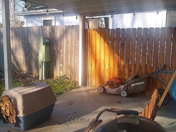 4th image of 14204 NE 10th Ave