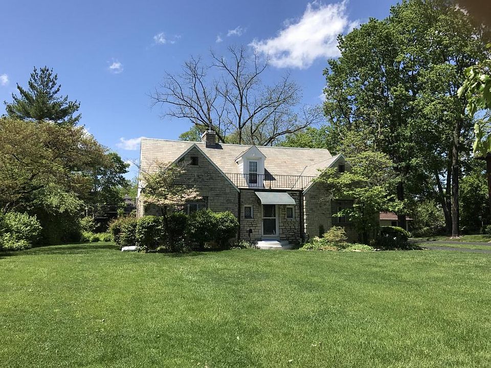 1st image of 1373 Cambridge Blvd