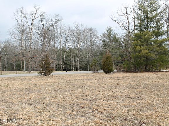 3rd image of Meridian Rd