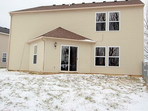 4th image of 575 Paddlebrook Dr