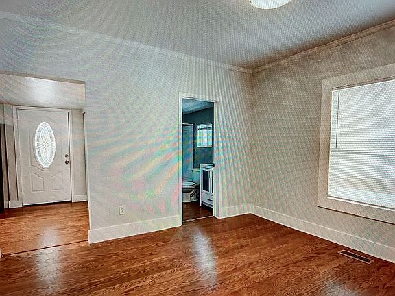 5th image of 2605 Chillicothe St