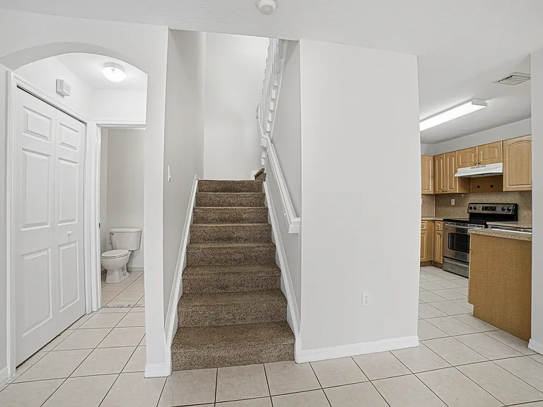 765 SW 107th Ave #2303 — Photo 9