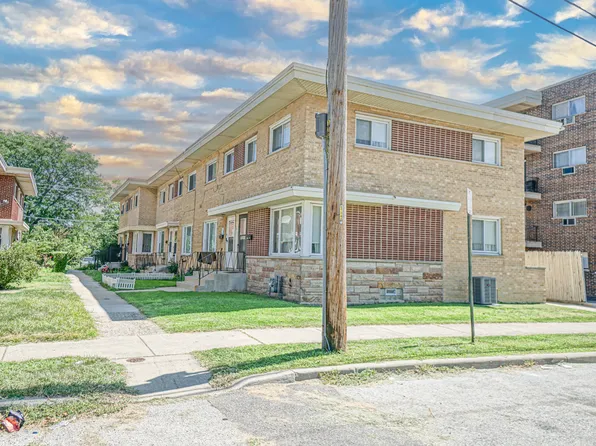 9457 Niles Center Rd Unit E, Skokie, IL 60076