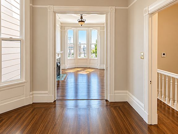 3rd image of 1166 Alabama St