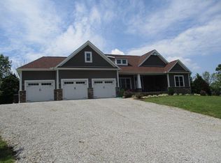 25053 Cavalry Xing, Lawrenceburg, IN 47025