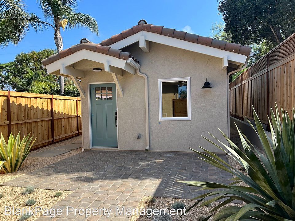 1st image of 670 Poinsettia Park N