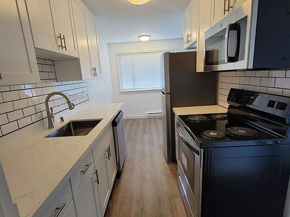 2nd image of 7515 24th Ave NW APT 4
