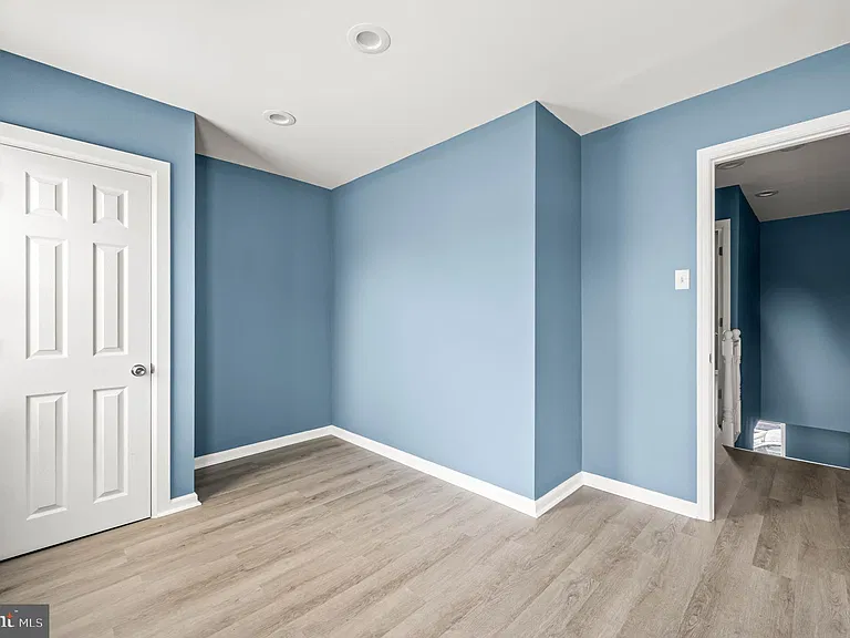 1510 W York St — Photo 13
