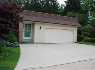 8494 Tanglewood, Bainbridge, OH 44023