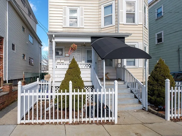 78 Mills St #1 — Photo 17