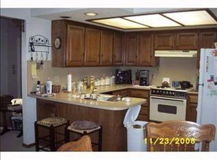 1718 Lionsgate Cir, Bethany, OK 73008