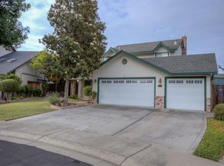 2804 Woodmont Cir, Modesto, CA 95355