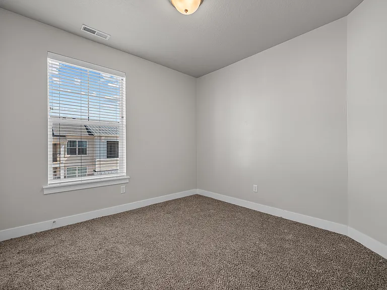3765 W 1850 N #S304 — Photo 19