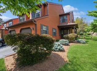 2 Bayberry Dr, Somerset, NJ 08873