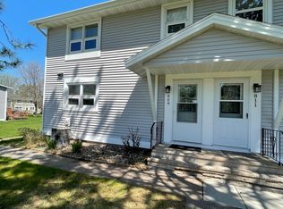 809 Hamilton Dr, Duluth, MN 55811