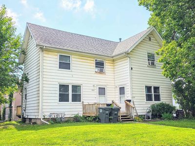 1002-1004 Randolph St, Waterloo, IA, 50702