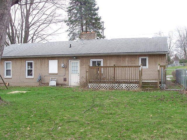 2nd image of 232 Riverside Ave