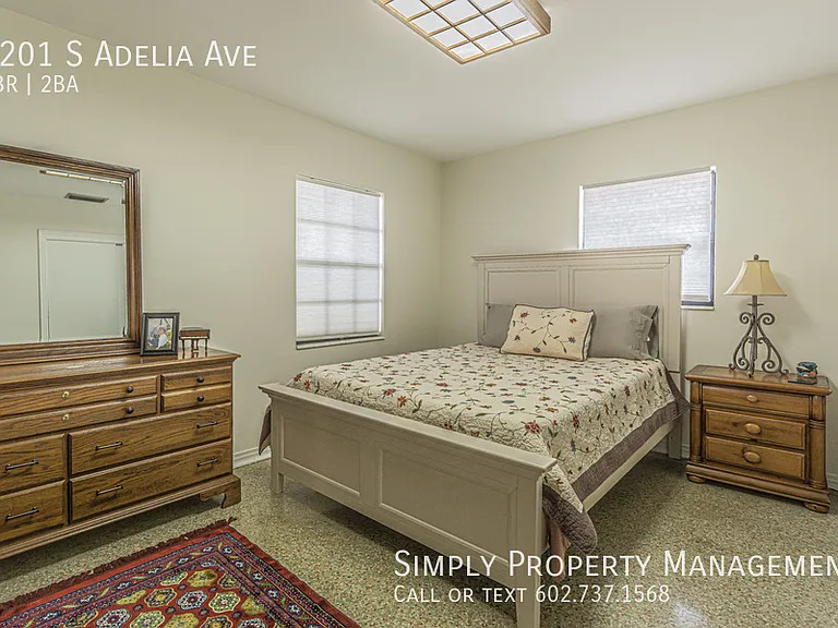 6201 S Adelia Ave — Photo 16
