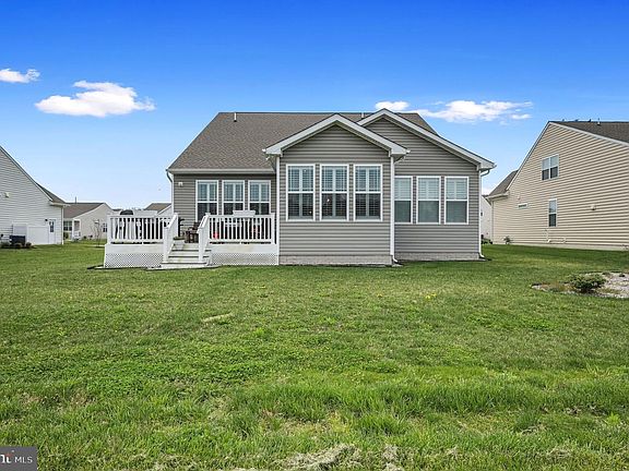 3rd image of 24063 Havenwood Ln