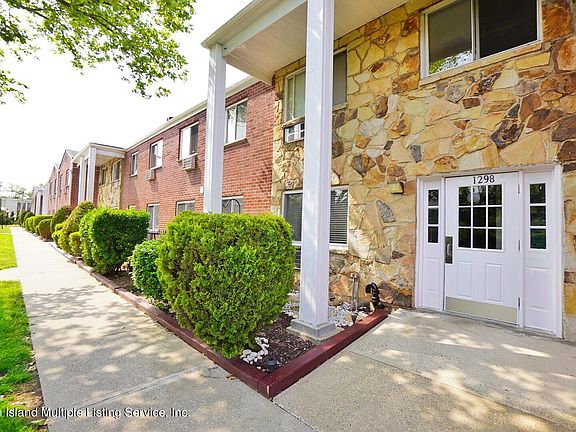 2nd image of 1298 Rockland Ave #1