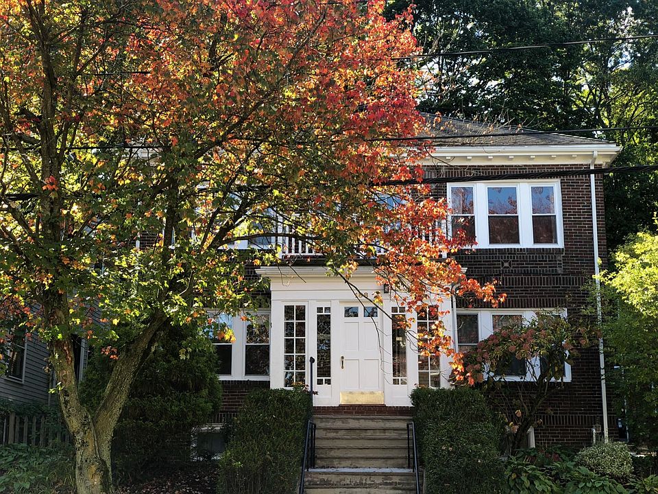 1st image of 188 Winchester St #1