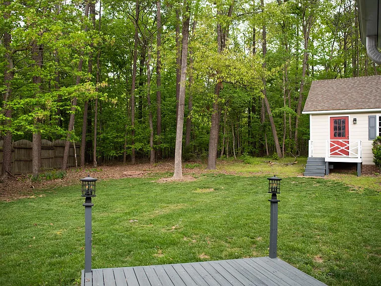 104 Flintlock Ct — Photo 12