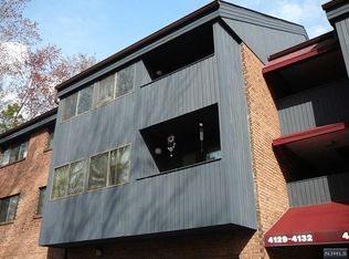 4232 Hilltop Rd UNIT 4232, Mahwah, NJ 07430