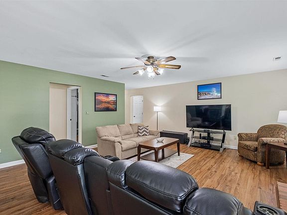 5th image of 8808 Pardee Forest Dr APT C