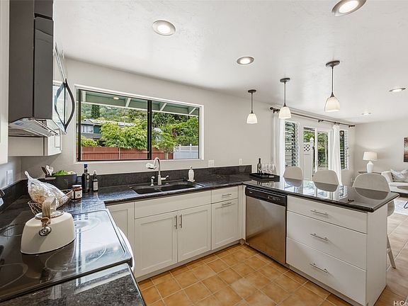 4th image of 47-544 Melekula Rd A