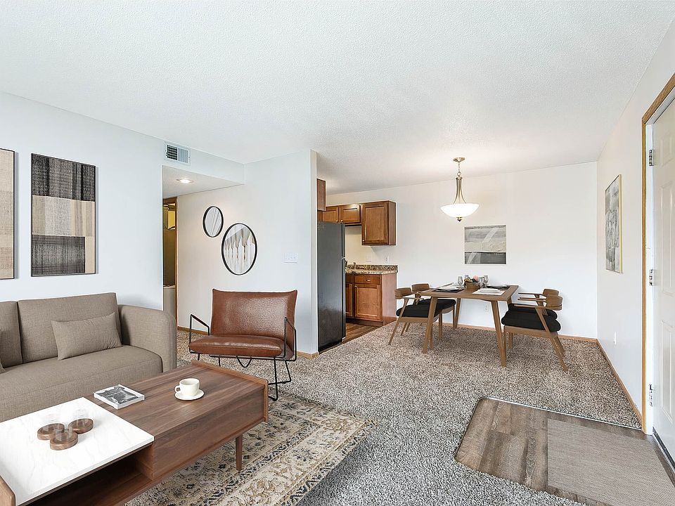 Living & Dining Area