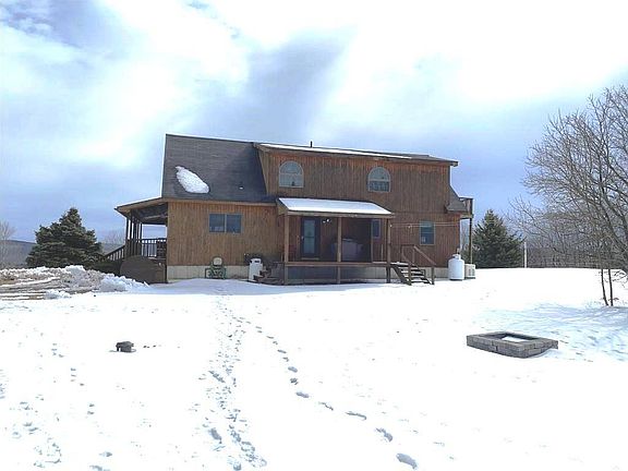 5th image of 1129 Vandervort Hill Rd