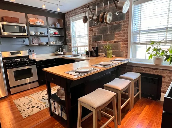 56 Elm St APT 10, Worcester, MA 01609