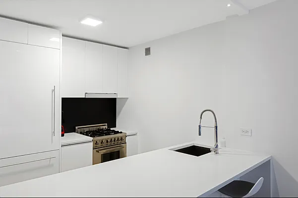 Rented by Compass | media 7