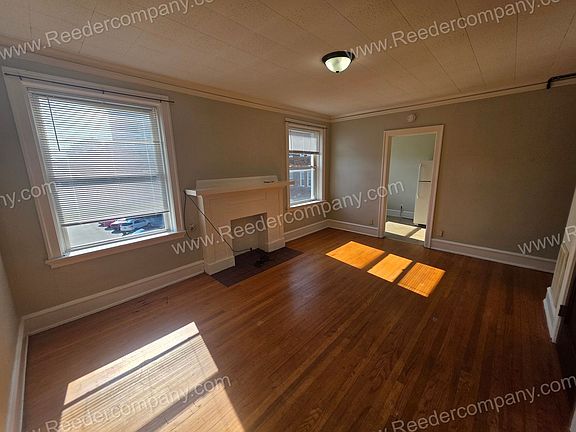 3rd image of 51-53 Elizabeth St #10