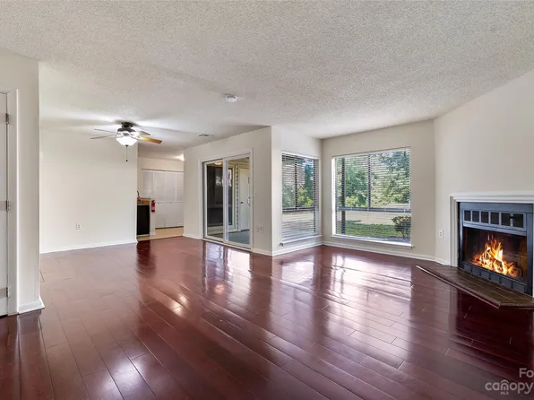 4900 Spring Lake Dr APT A, Charlotte, NC 28212