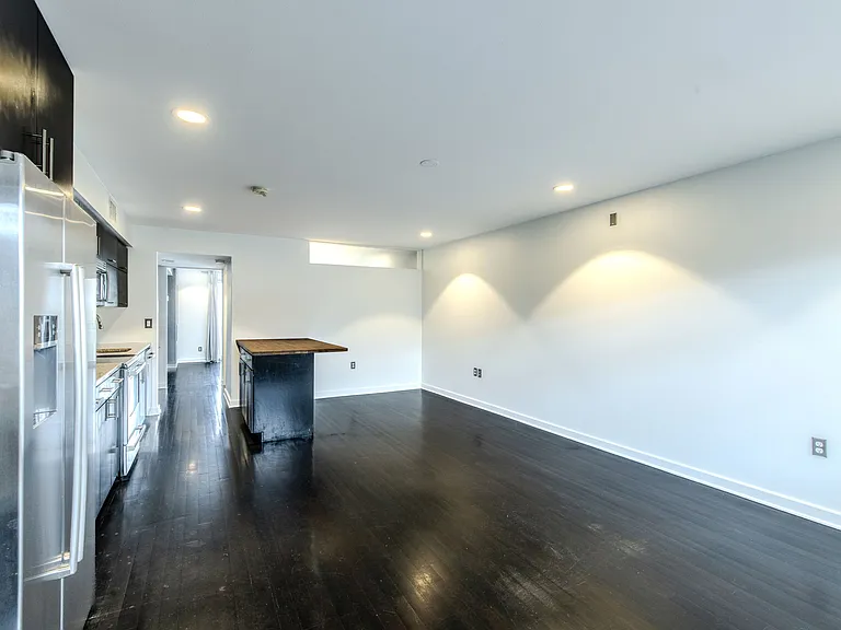 904 West Ave #204 — Photo 8