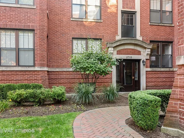 2705 N Mildred Ave #1C — Photo 2
