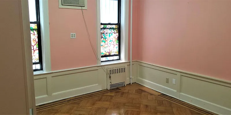 Rented by Virtual Real Estate | media 33