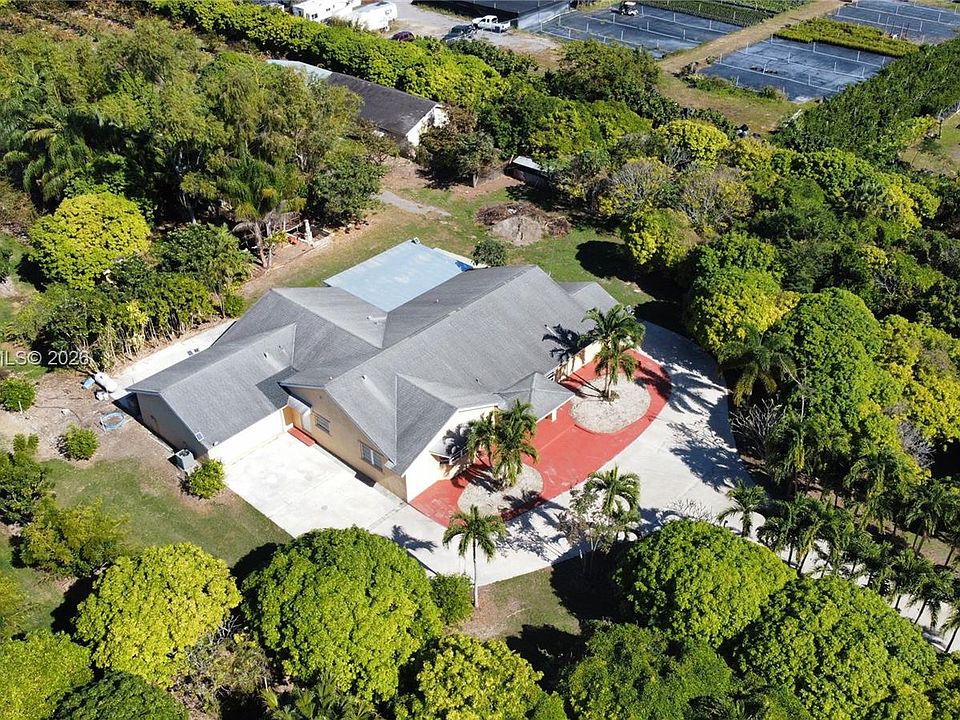 1st image of 21295 SW 376th St